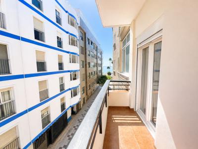 R5477296, Apartment Middle Floor in Estepona