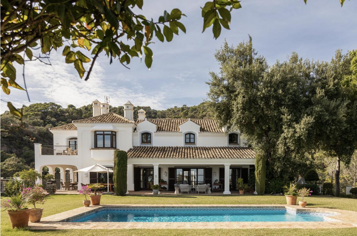 Villa Detached in El Madro&ntilde;al