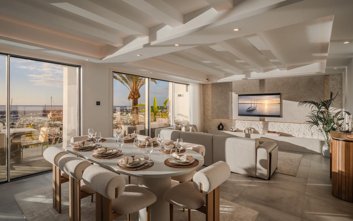 Apartment Penthouse in Puerto Ban&uacute;s