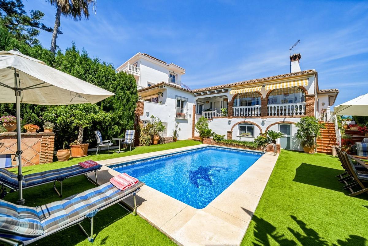 Villa Detached in El Chaparral