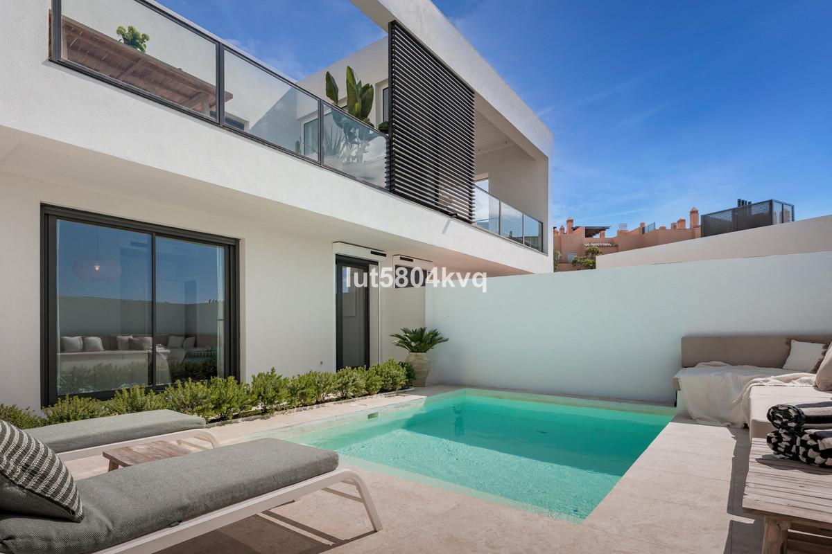 Townhouse Semi Detached in Riviera del Sol