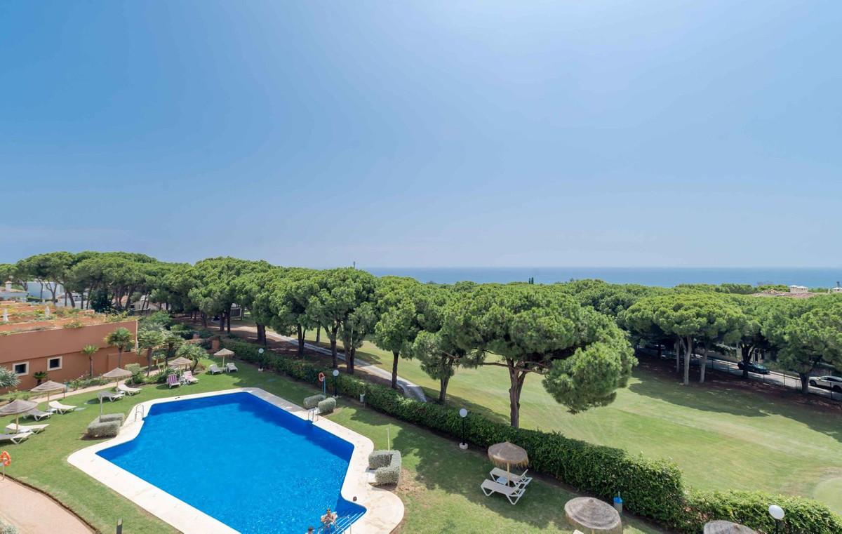 Apartment Penthouse in Cabopino