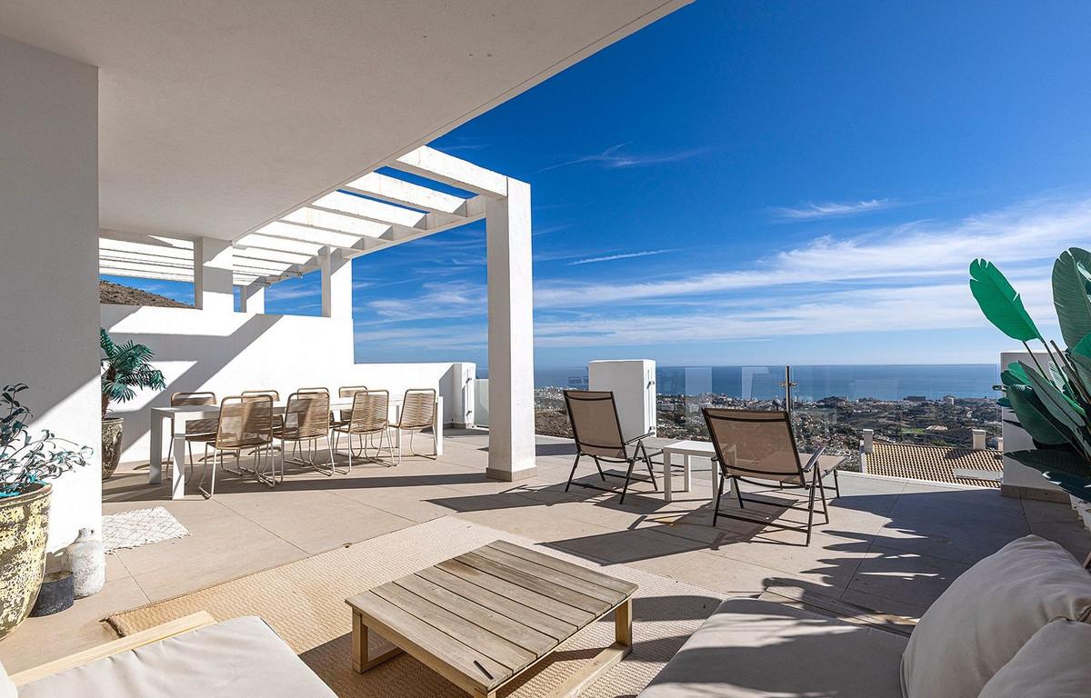Apartment Penthouse Duplex in Benalmadena