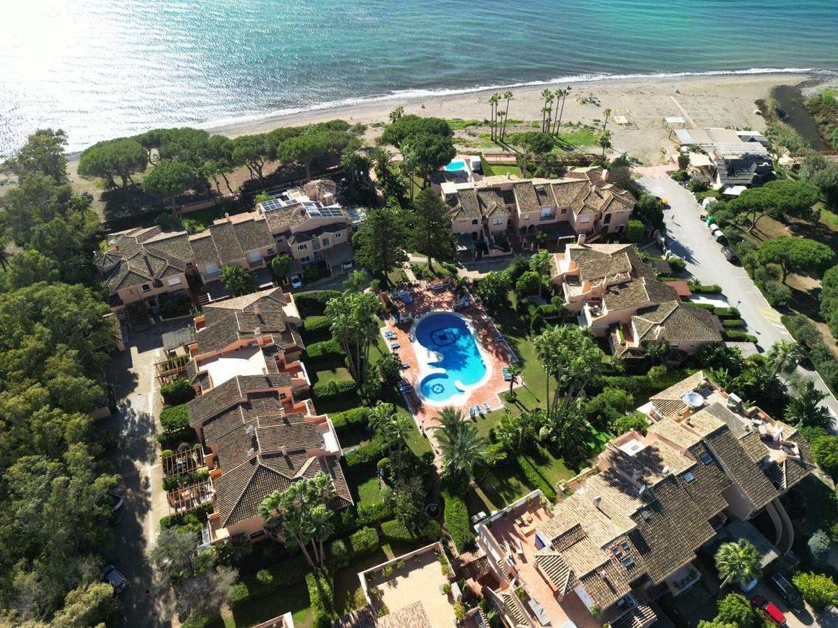Apartment Penthouse Duplex in Estepona