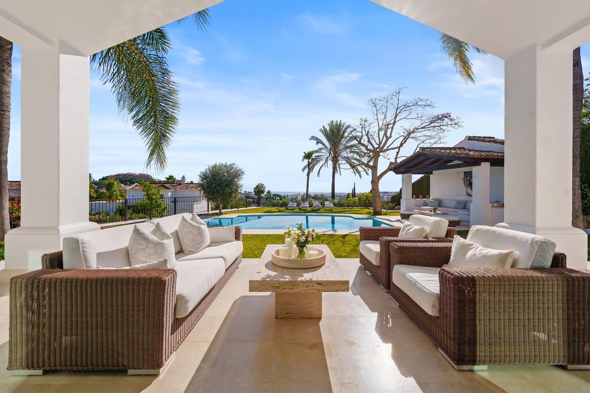 Villa Detached in Nueva Andaluc&iacute;a