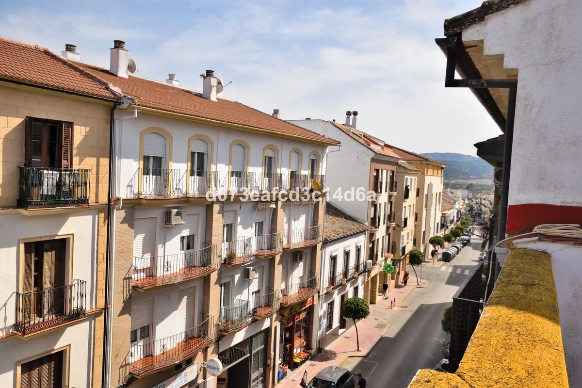 Apartment Middle Floor in Ronda