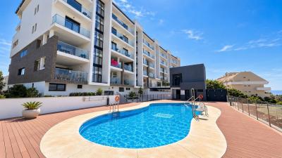 R5486416, Apartment Middle Floor in La Duquesa
