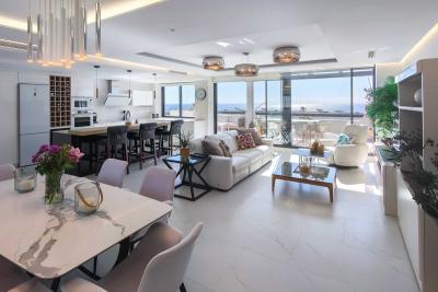R5488165, Apartment Penthouse Duplex in Casares Playa