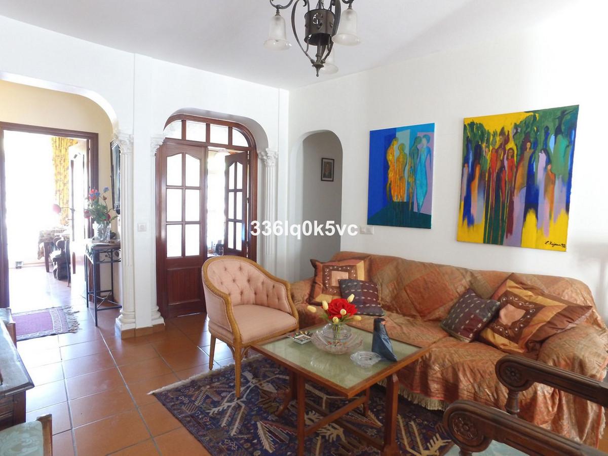 Apartment Duplex in Benahav&iacute;s