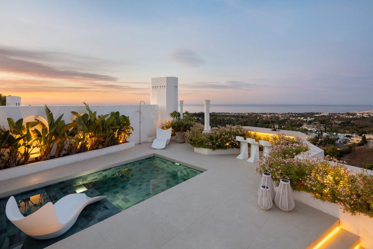 Apartment Penthouse in The Golden Mile