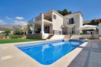 R5490427, Villa Detached in Valle Romano