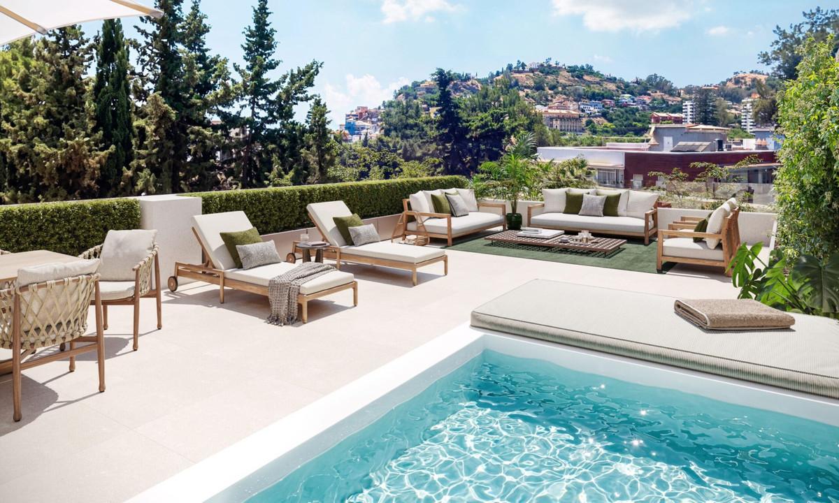 Apartment Duplex in M&aacute;laga Este