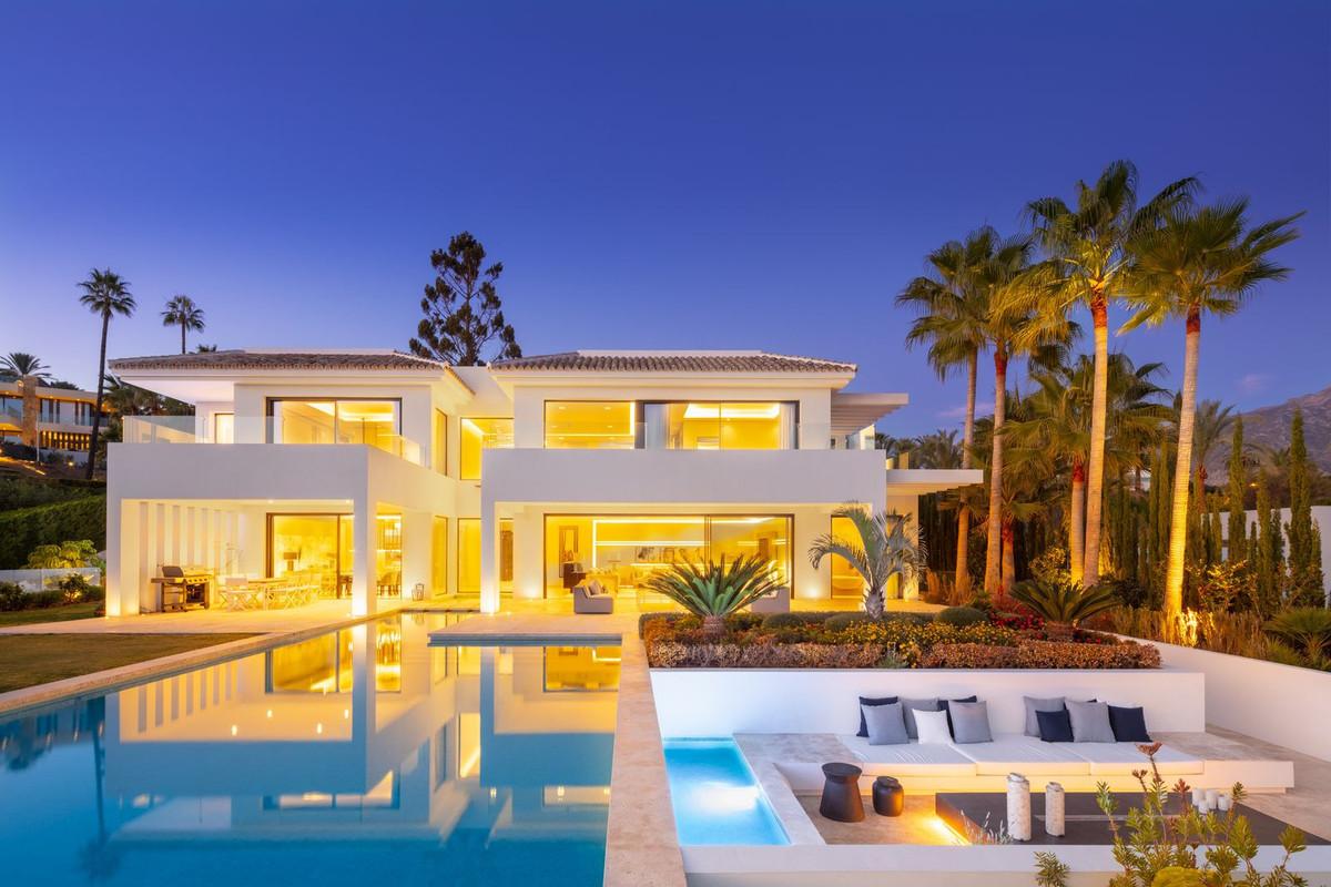Villa Detached in Nueva Andaluc&iacute;a