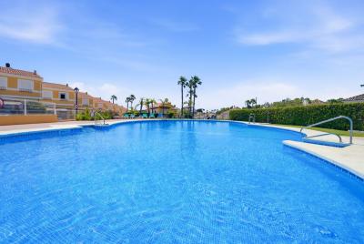 R5495905, Townhouse Terraced in La Duquesa