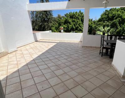 R5498272, Townhouse Terraced in La Quinta