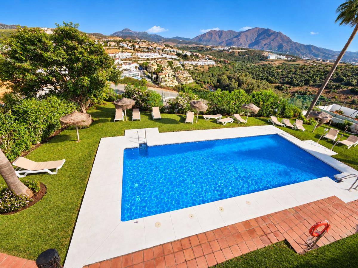 Apartment Penthouse in Casares Playa