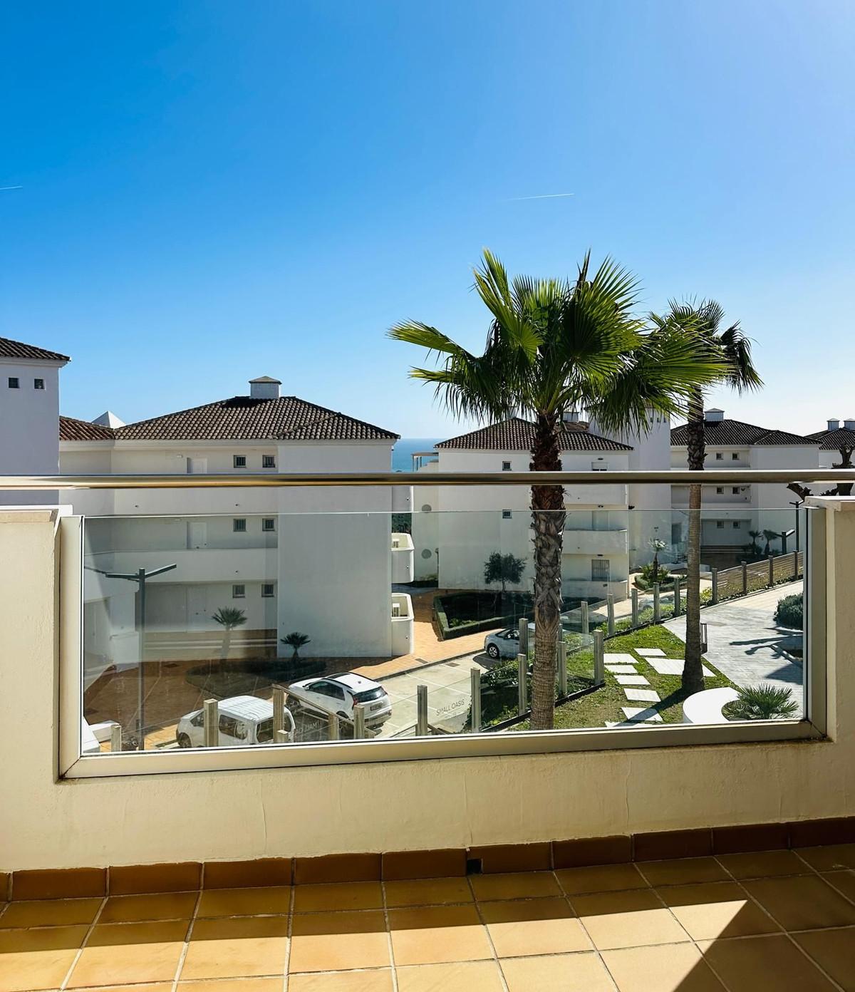 Apartment Middle Floor in Manilva