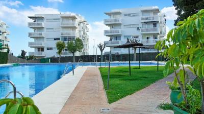 R5506963, Apartment Middle Floor in Estepona
