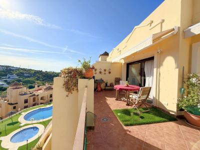 R5507089, Apartment Penthouse in Estepona
