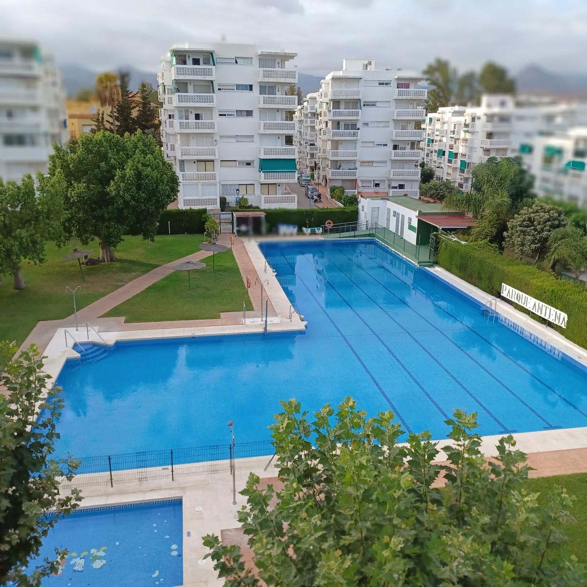 Apartment Penthouse in Estepona