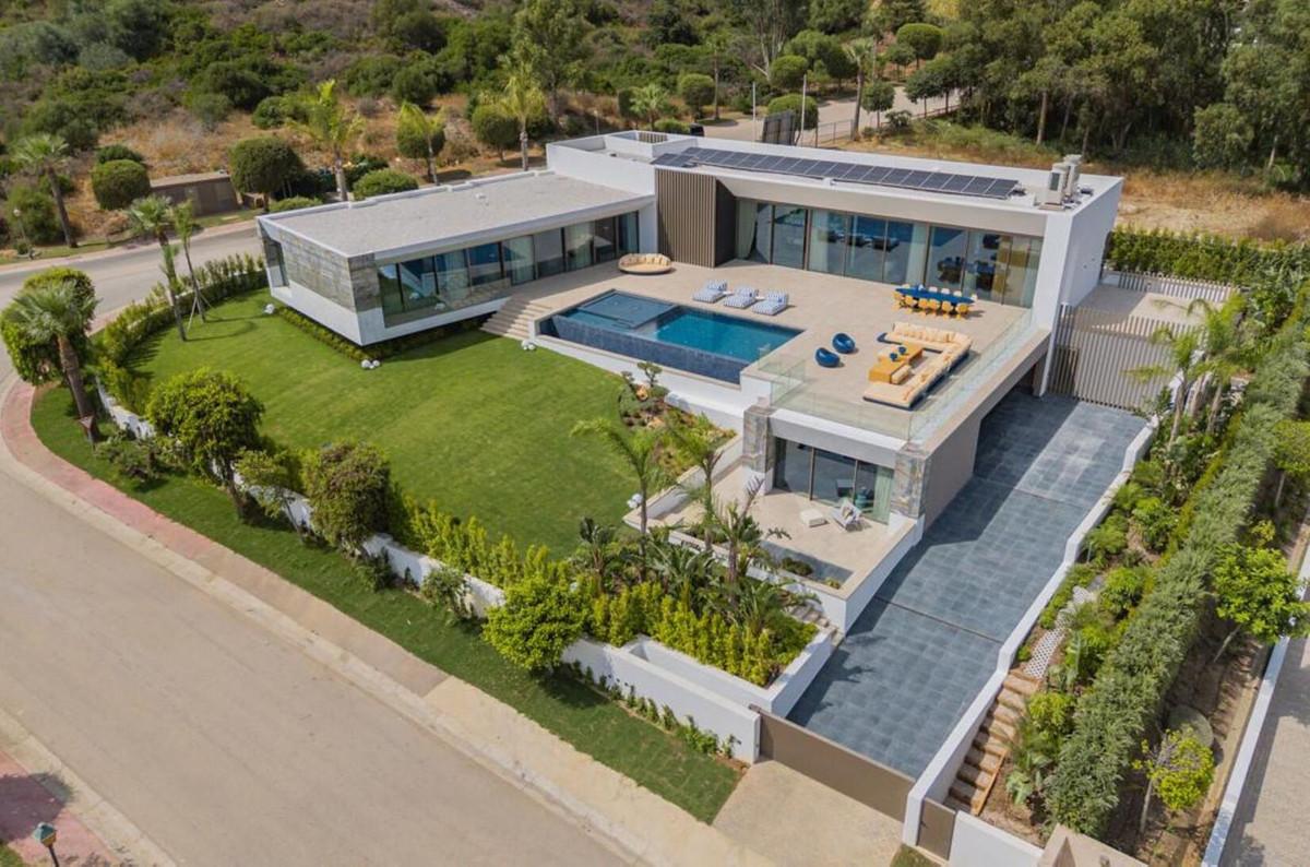 Villa Detached in Sotogrande
