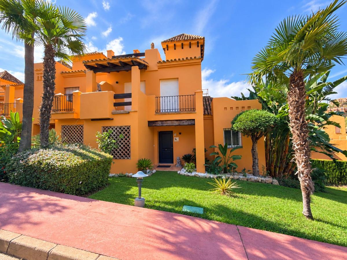 Townhouse Semi Detached in Benahav&iacute;s