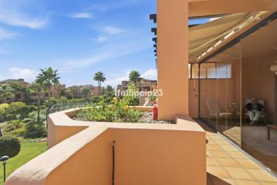 R5526592, Apartment Middle Floor in Casares Playa