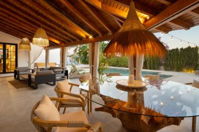 R5527702, Villa Detached in Guadalmina Alta