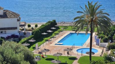 R5528227, Apartment Penthouse in Estepona