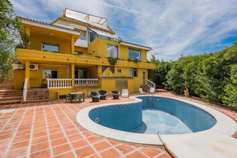 Villa Detached in El Rosario
